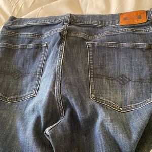 Joseph Abboud Slim Fit Blue Denim Jeans